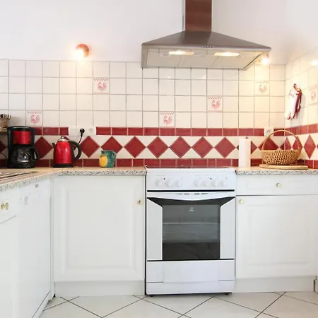 G198 Saint-Maurice-en-Cotentin